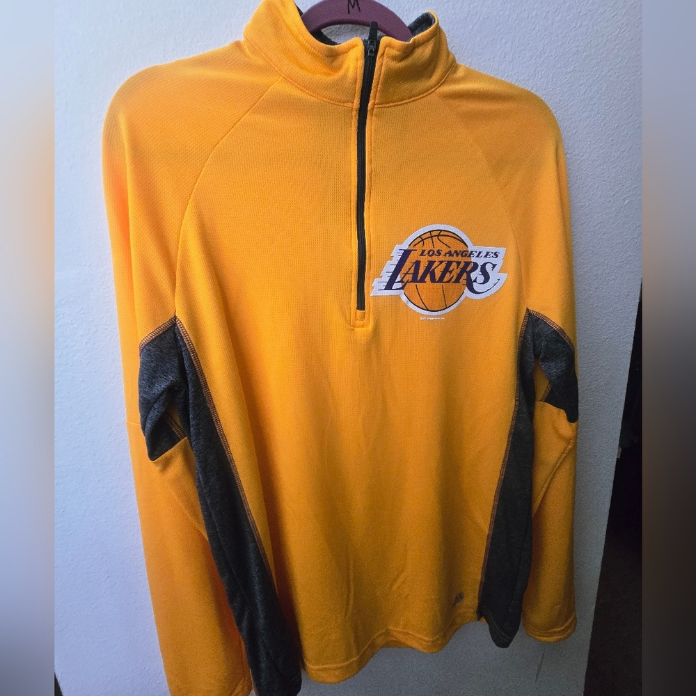 Los Angeles Lakers Yellow and Gray Pullover - Picture 3 of 6